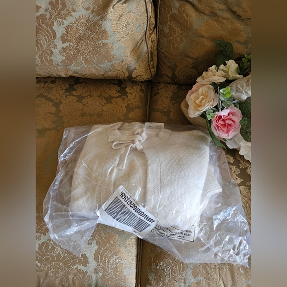 NWT Free people Ivory Bow Cardi - Picture 13 of 16